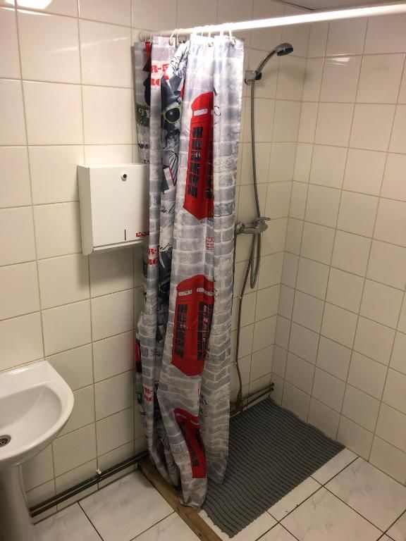 Хостелы Telegraf Backpackers (18+) Курессааре